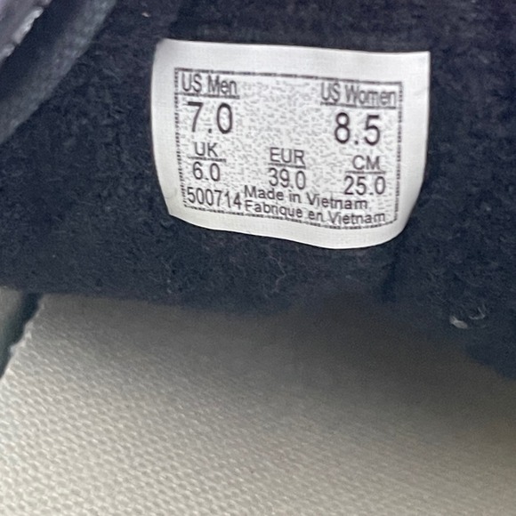 NEW Vans Old Skool Womens size 8.5 Black White Suede Canvas Skate Casual Shoes - Picture 7 of 9